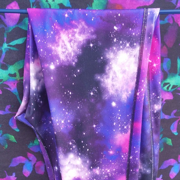 Danskin Now Pants - Galaxy Print Workout Leggings